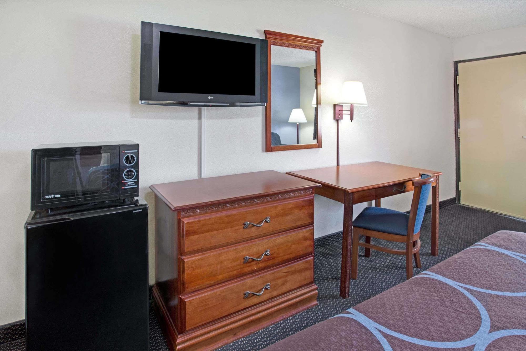 Hotel Super 8 By Wyndham Suwanee Exteriér fotografie