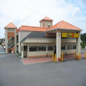 Hotel Super 8 By Wyndham Suwanee Exteriér fotografie